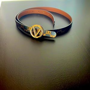 Valentino Belt for sale. Gently used. Will dress up any casual outfit.